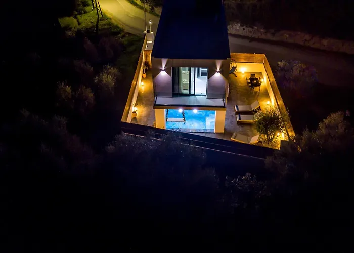Maria Villa Laganas