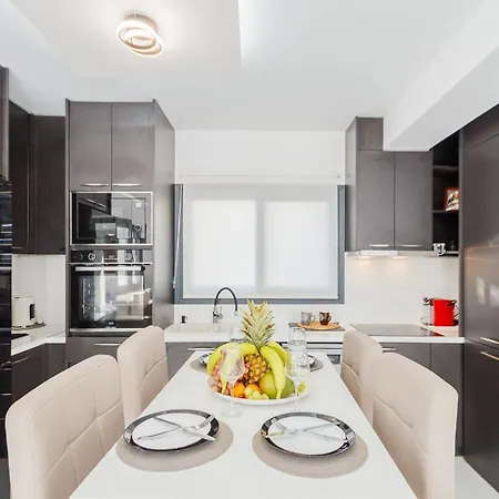 فيلة Maria لاغاناس