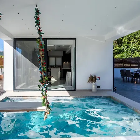 Maria لاغاناس