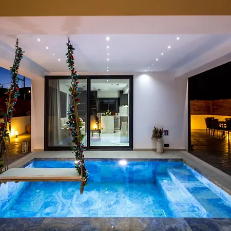 Maria * لاغاناس